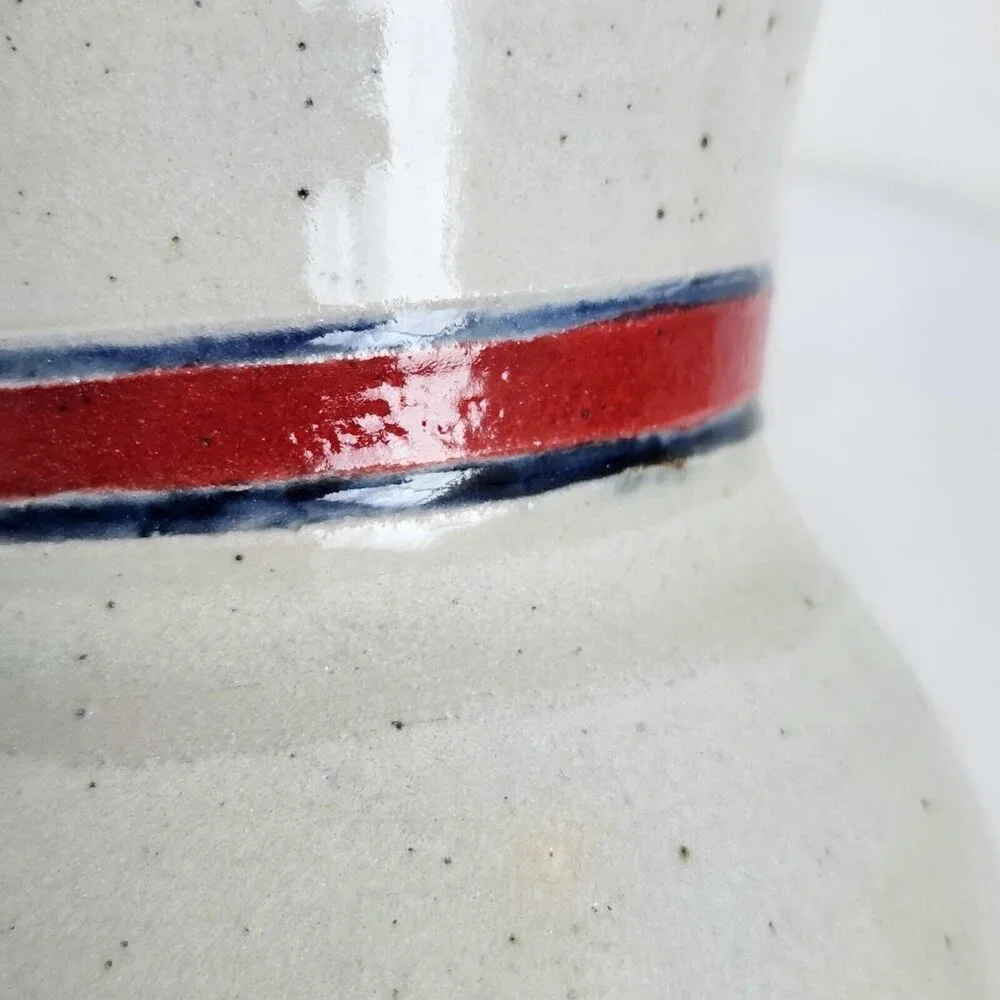 Vtg Studio Art Pottery Vase Hand Thrown Stoneware Artist Signed Gray 5.75” Heavy